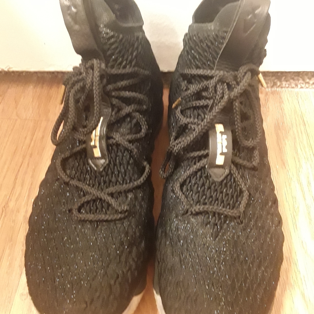 Nike Lebron - Picture 4 of 6